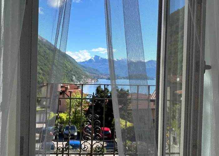 Charming & Bright Lakefront * Argegno